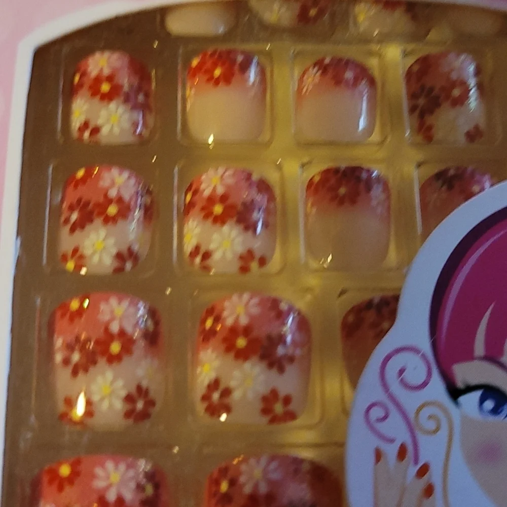 Kiss sweat-tart kids press-on nails Price Firm